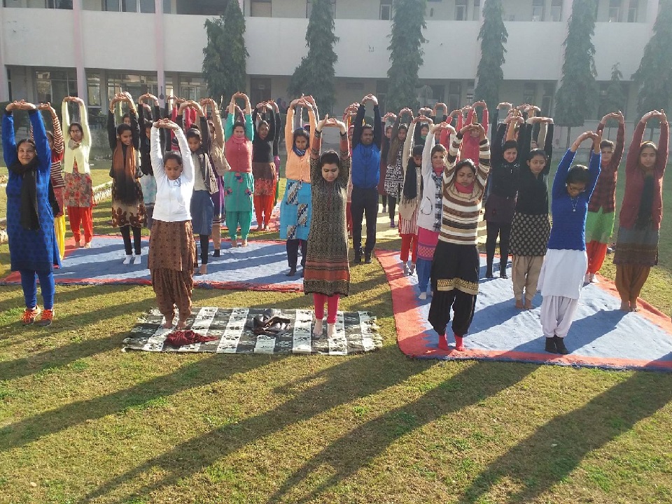 Mata Sahib Kaur     Khalsa Girls College of Education